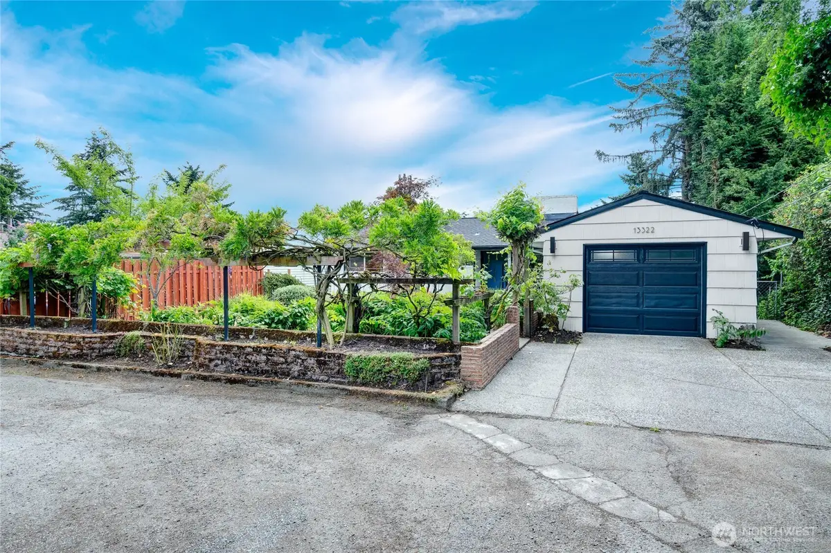 13322 3rd Avenue Ne, Seattle, WA 98125 - #1