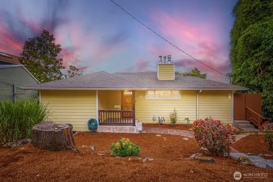 722 S 31st Avenue, Seattle, WA 98144 - #3