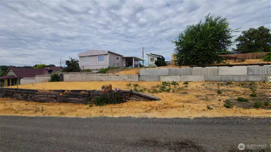 81 Tacoma Avenue, Eltopia, WA 99330 - #2