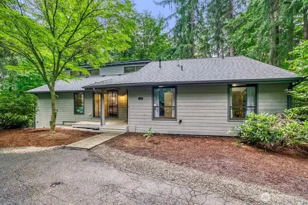 17419 151st Avenue Ne, Woodinville, WA 98072