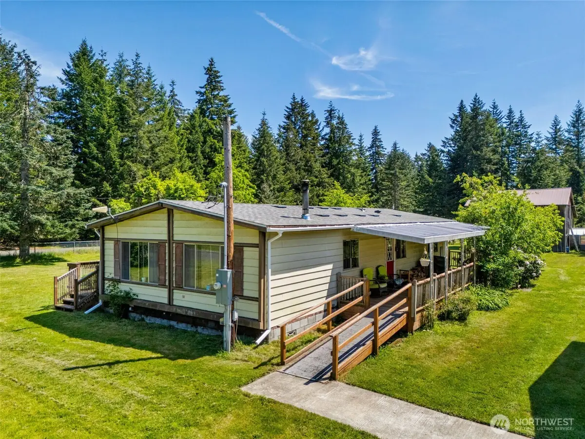 10739 128th Avenue Se, Rainier, WA 98576 - #1
