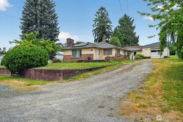 17027 Lake View Boulevard, Mount Vernon, WA 98274