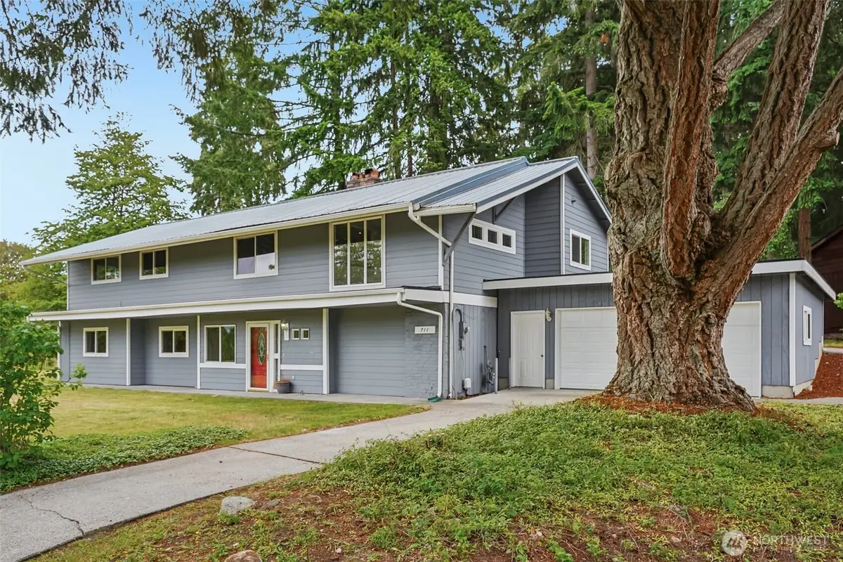 711 Galloway Street, Steilacoom, WA 98388 - #1