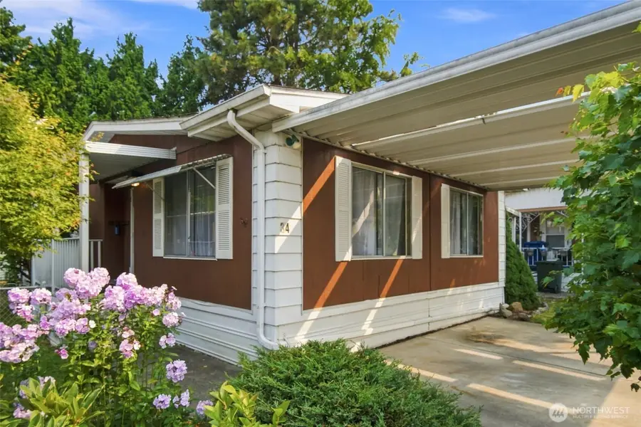 1510 Maple Lane #34, Kent, WA 98030 - #2