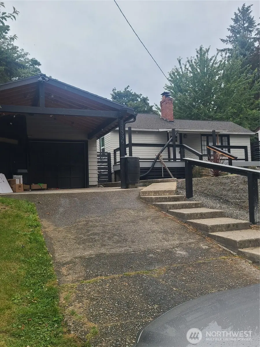 11335 Sunnyside Avenue N, Seattle, WA 98133 - #2