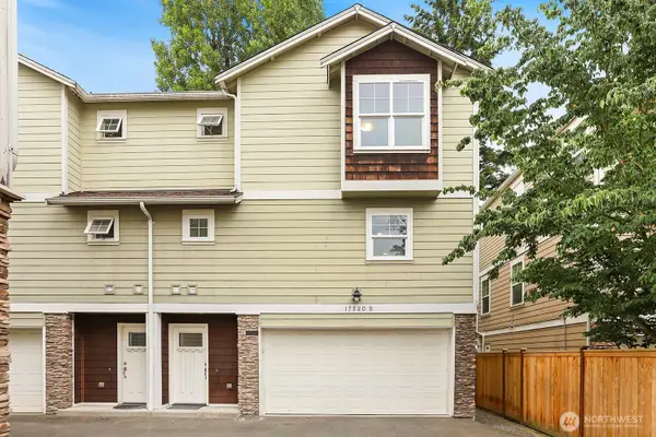 17520 12th Avenue Ne #B, Shoreline, WA 98155