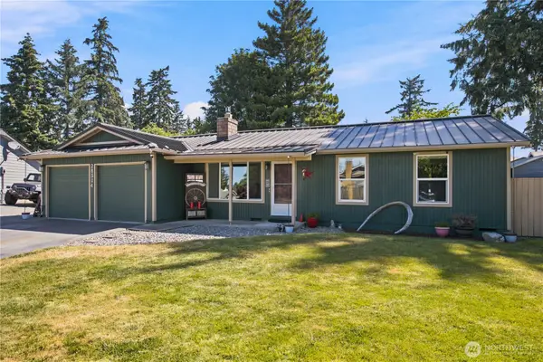 28504 23rd Avenue S, Federal Way, WA 98003