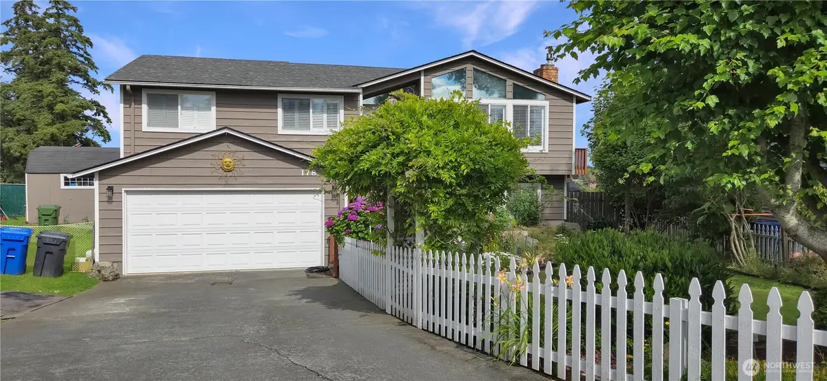 178 NW Captain Court, Oak Harbor, WA 98277 - #1