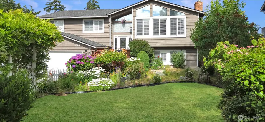 178 NW Captain Court, Oak Harbor, WA 98277 - #2