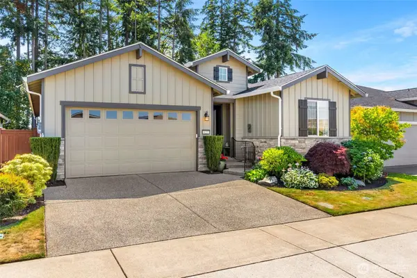8227 Orcas Loop Ne, Lacey, WA 98516