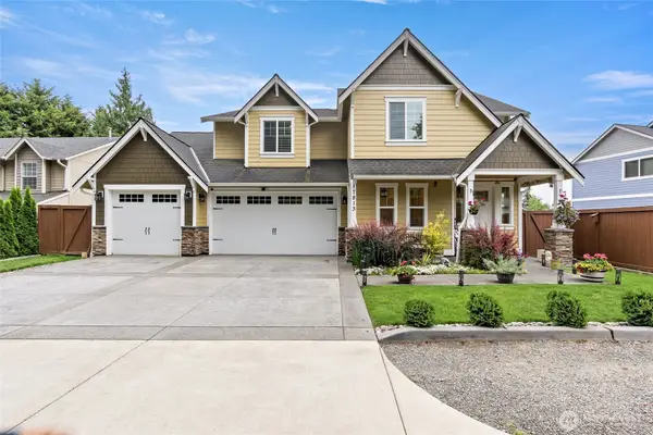 17813 77th Street E, Bonney Lake, WA 98391