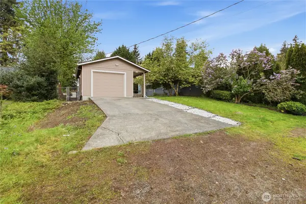 13033 31st Ave Ne, Seattle, WA 98125