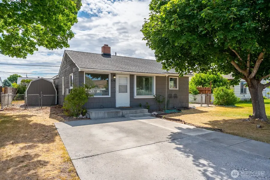 136 NE F Street, Ephrata, WA 98823 - #2