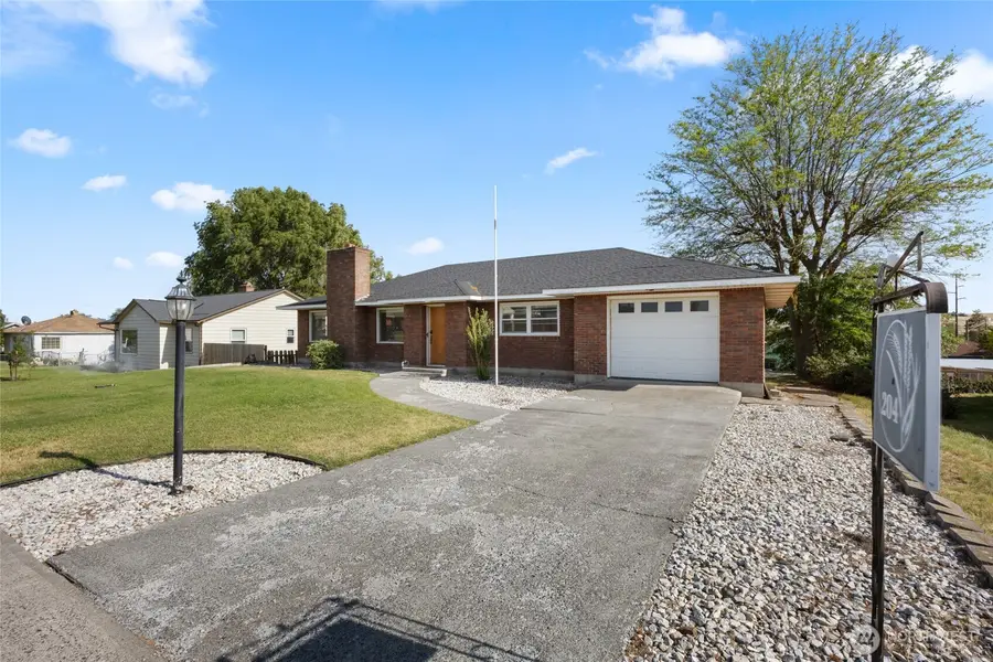 204 E 6th Street, Lind, WA 99341 - #2