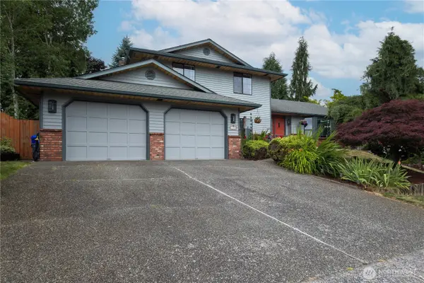8906 10th Drive Se, Everett, WA 98208