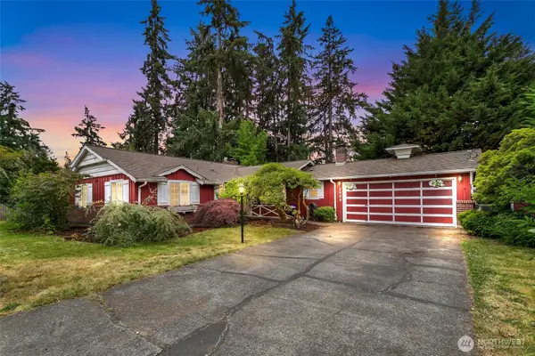 8424 97th Street Sw, Lakewood, WA 98498