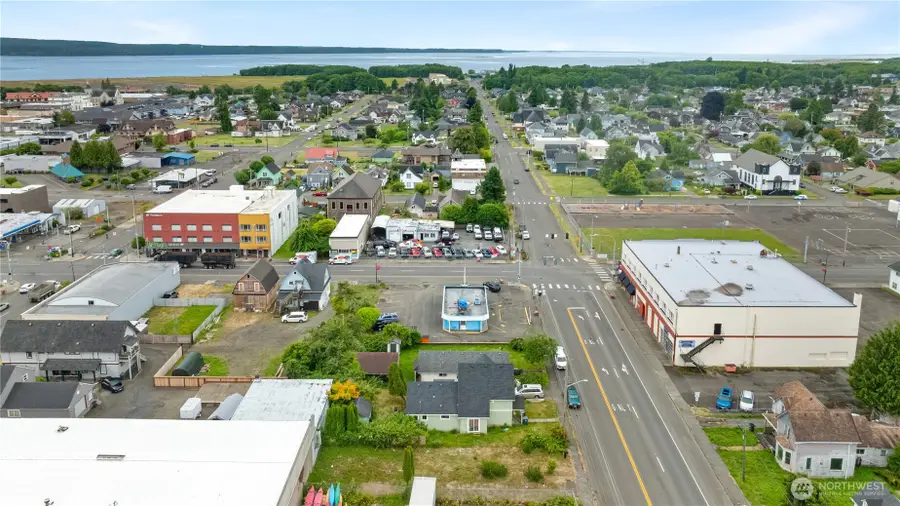 205 5th Street, Hoquiam, WA 98550 - #3