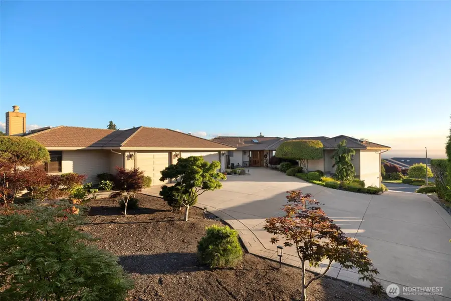 13705 68th Avenue W, Edmonds, WA 98026 - #2
