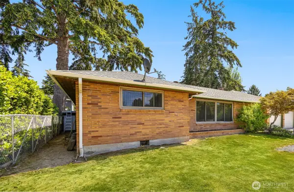 24608 Marine View Drive S, Des Moines, WA 98198