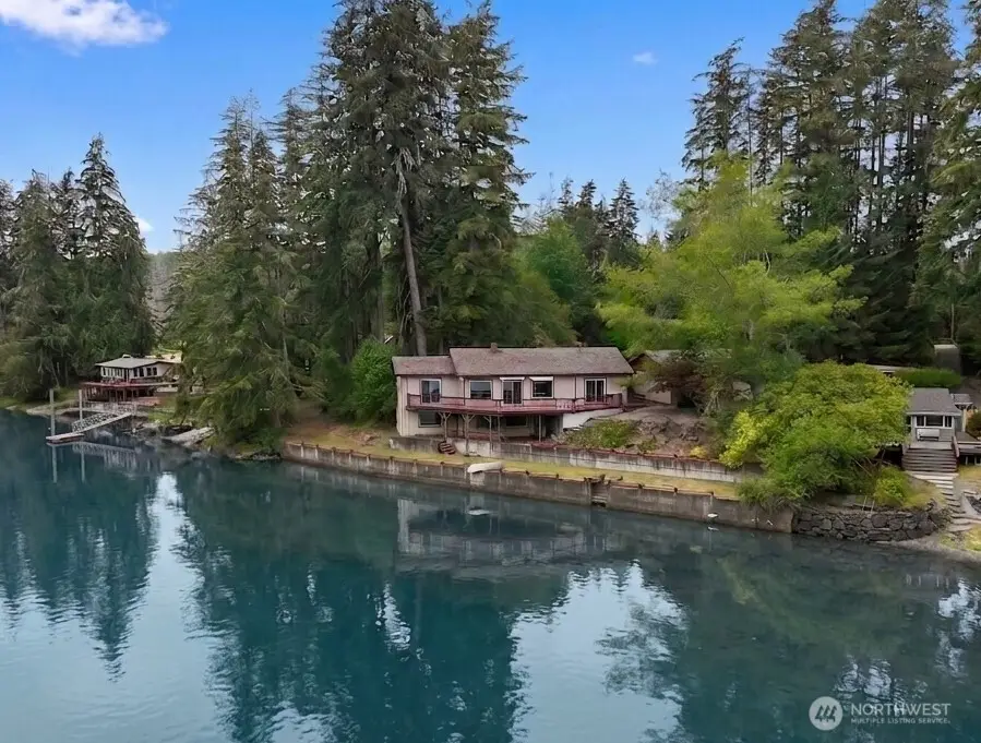 5470 E Grapeview Loop Road, Allyn, WA 98524 - #1
