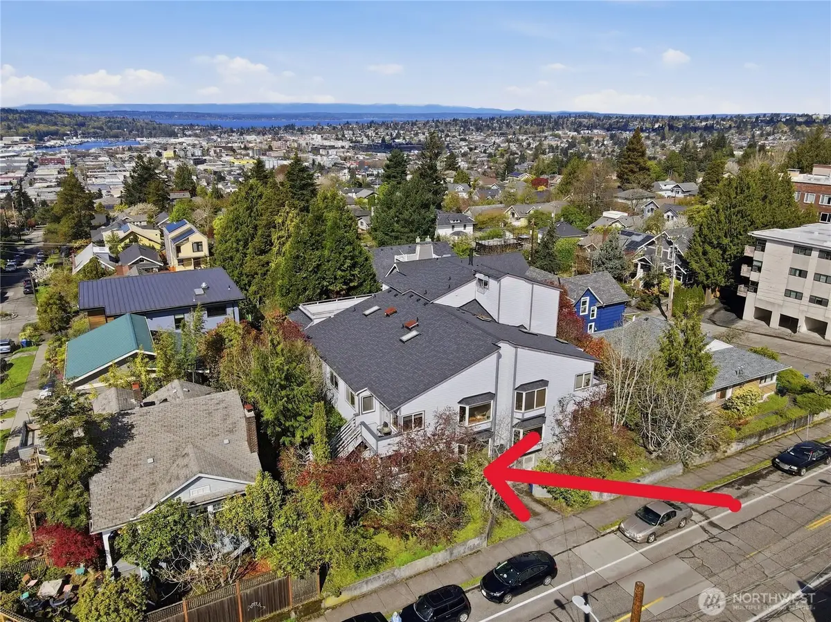 4811 Phinney Avenue N #101, Seattle, WA 98103 - #1