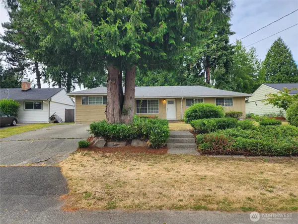 8810 NE 187th Street, Bothell, WA 98011