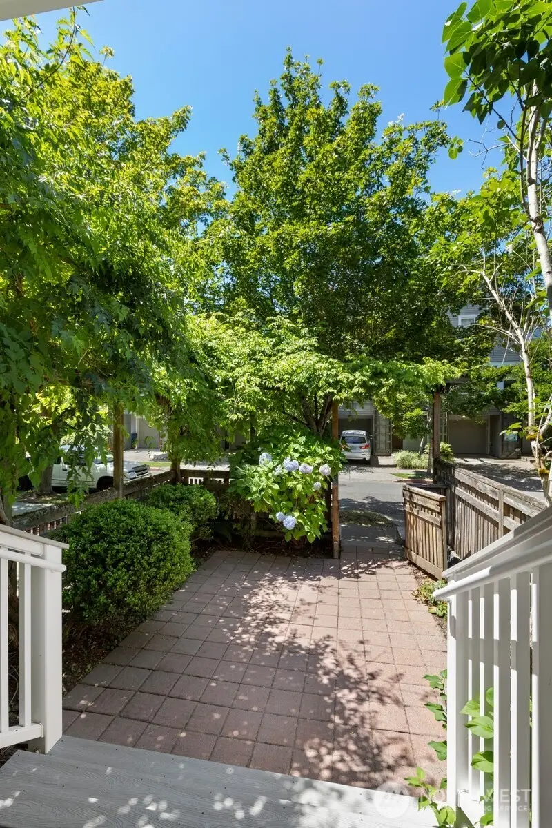 6726 35th Place S, Seattle, WA 98118 - #2