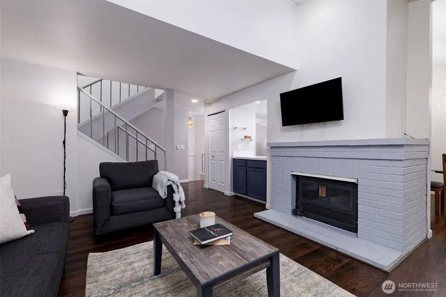 15120 Sunwood Boulevard #OO11, Seattle, WA 98188 - #2