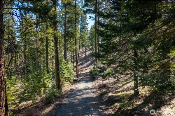 6761 Forest Ridge Drive #12, Wenatchee, WA 98801