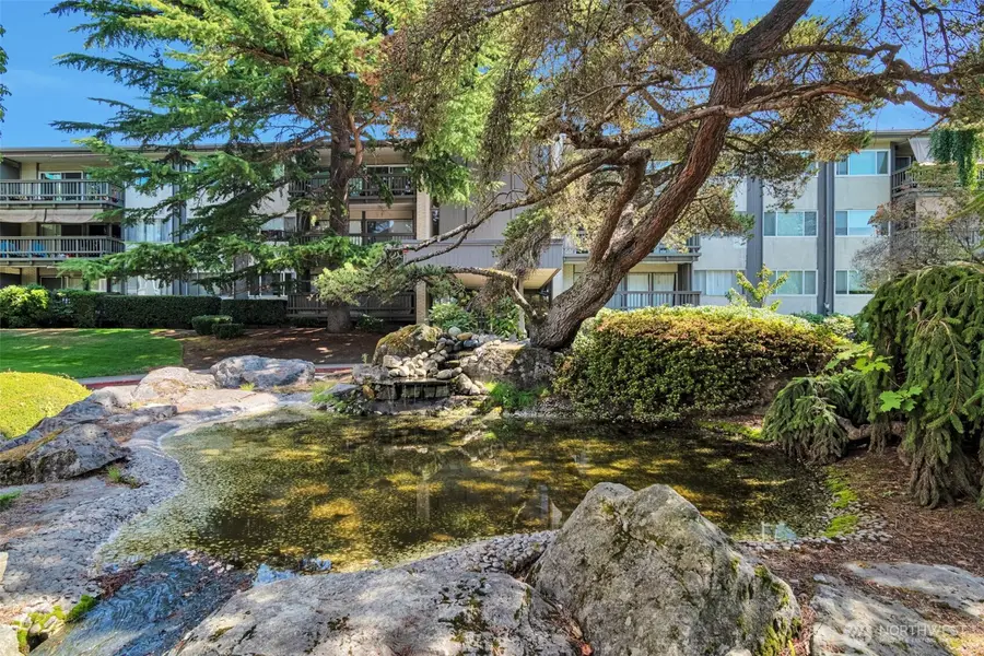 2500 81st Avenue Se #329, Mercer Island, WA 98040 - #2