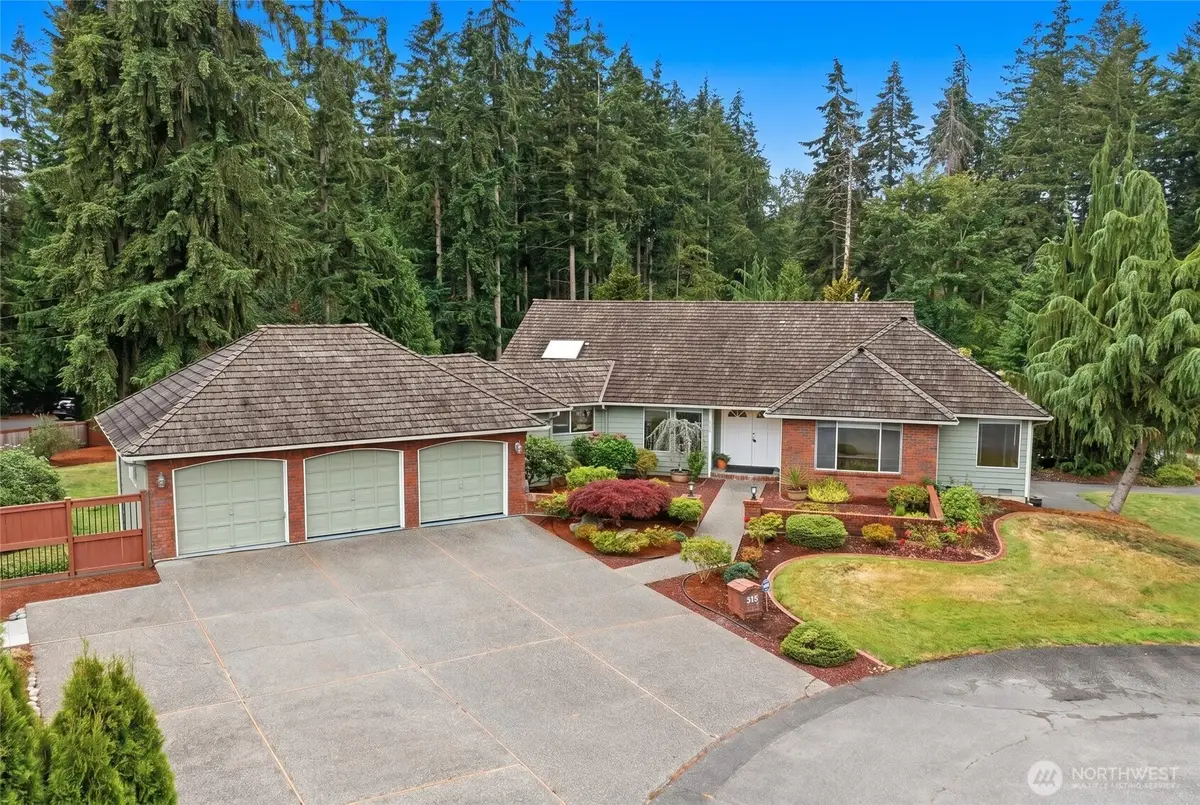 226 174th Street Sw, Bothell, WA 98012 - #1