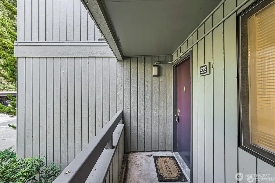 3518 109th Place Ne #222, Bellevue, WA 98004 - #2