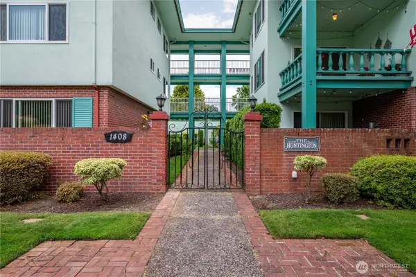 1408 20th Avenue #B-1, Longview, WA 98632