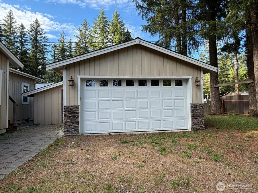 8595 Golden Valley Drive, Maple Falls, WA 98266 - #3