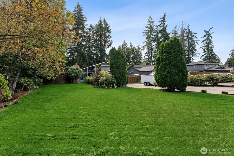 8201 179th Avenue E, Bonney Lake, WA 98391 - #3