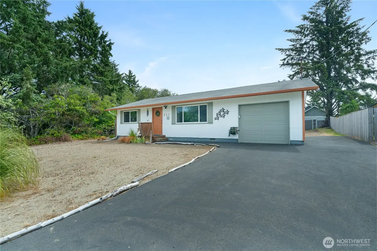 241 S Razor Clam Drive Sw, Ocean Shores, WA 98569 - #1