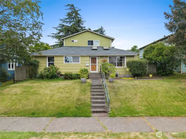 4821 S Brandon Street, Seattle, WA 98118