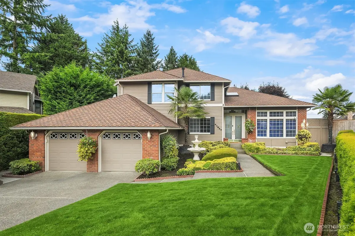 32807 12th Avenue Sw, Federal Way, WA 98023 - #1