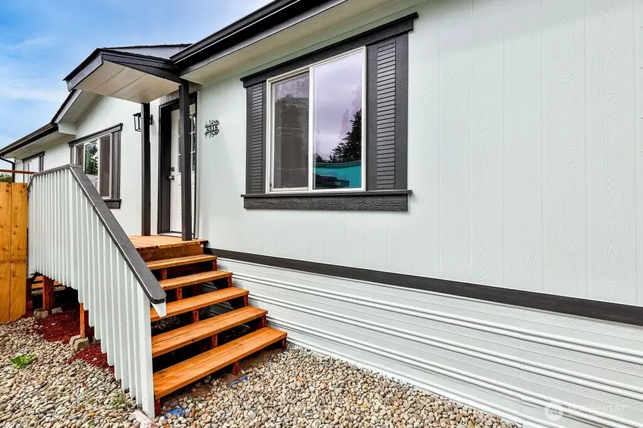 8318 38th Street E, Edgewood, WA 98371 - #2