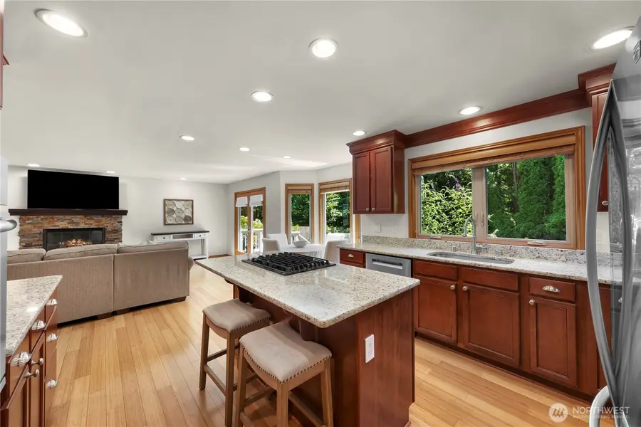 22209 NE 11th Place, Sammamish, WA 98074 - #3
