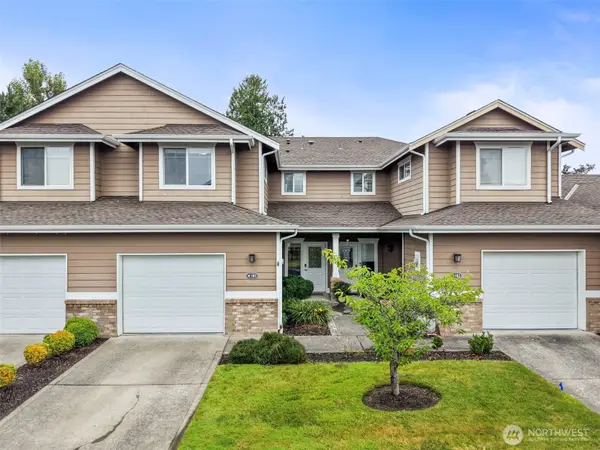 10700 SE 260th Street #M102, Kent, WA 98030