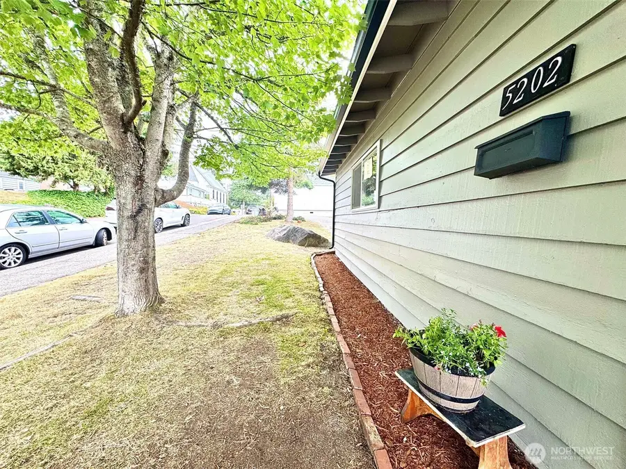 5202 N Highland Street, Ruston, WA 98407 - #3