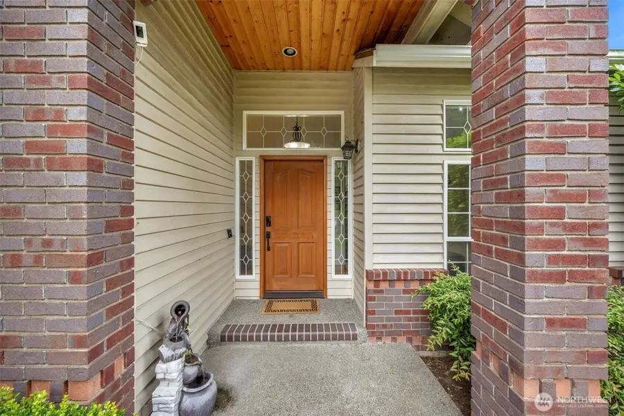 18331 E Countryclub Drive, Arlington, WA 98223 - #2