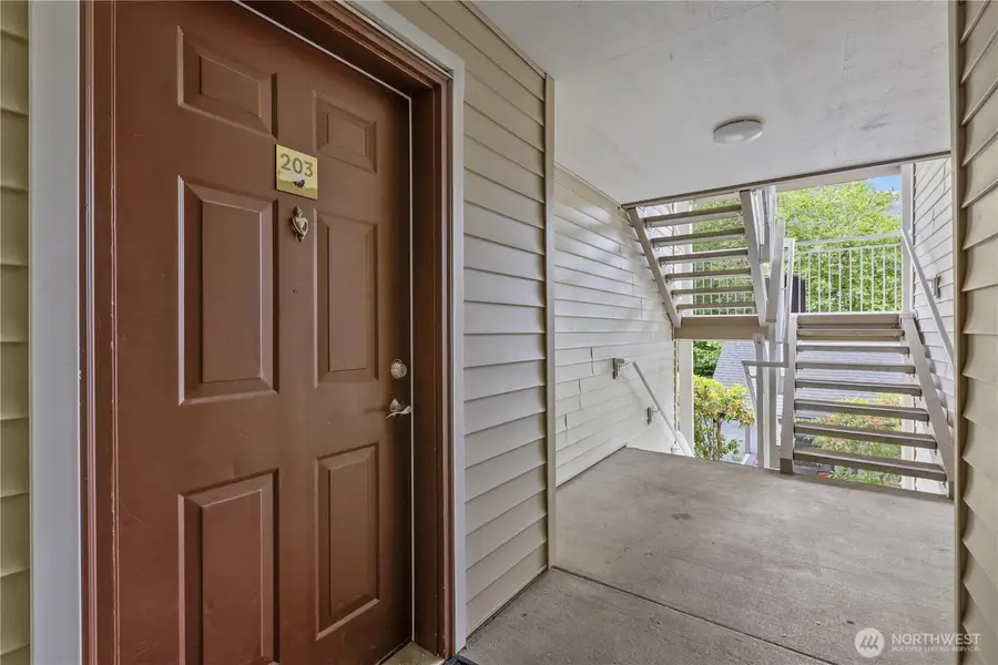 12303 Harbour Pointe Boulevard #V203, Mukilteo, WA 98275 - #2