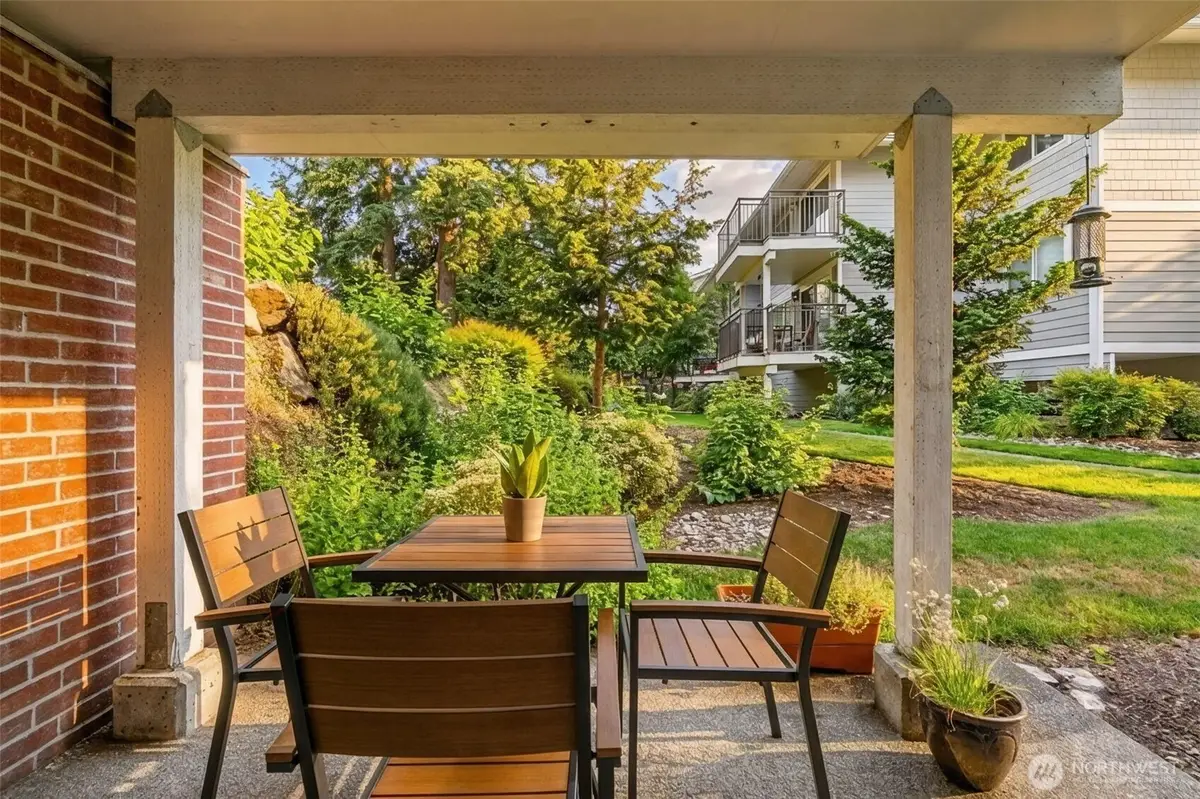 15212 NE 8th Street #F13, Bellevue, WA 98007 - #1