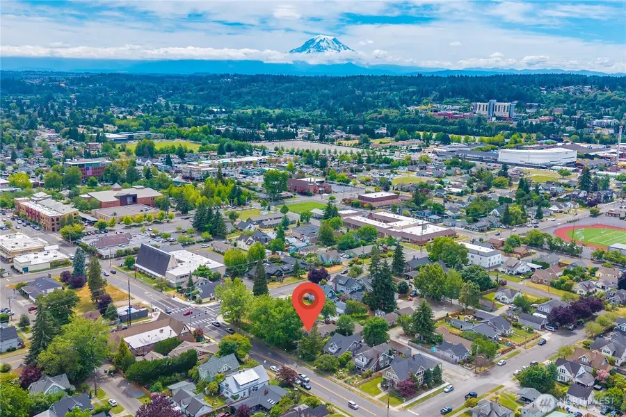 518 W Pioneer, Puyallup, WA 98371 - #3