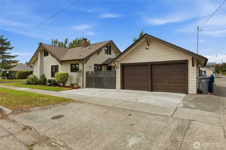 130 H Street Se, Auburn, WA 98002 - #3