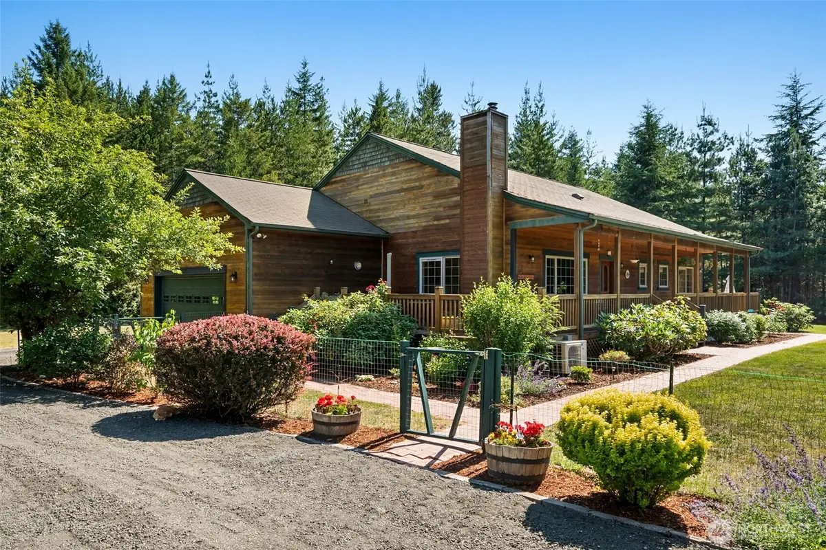 3840 E Mason Lake Road, Shelton, WA 98584 - #1