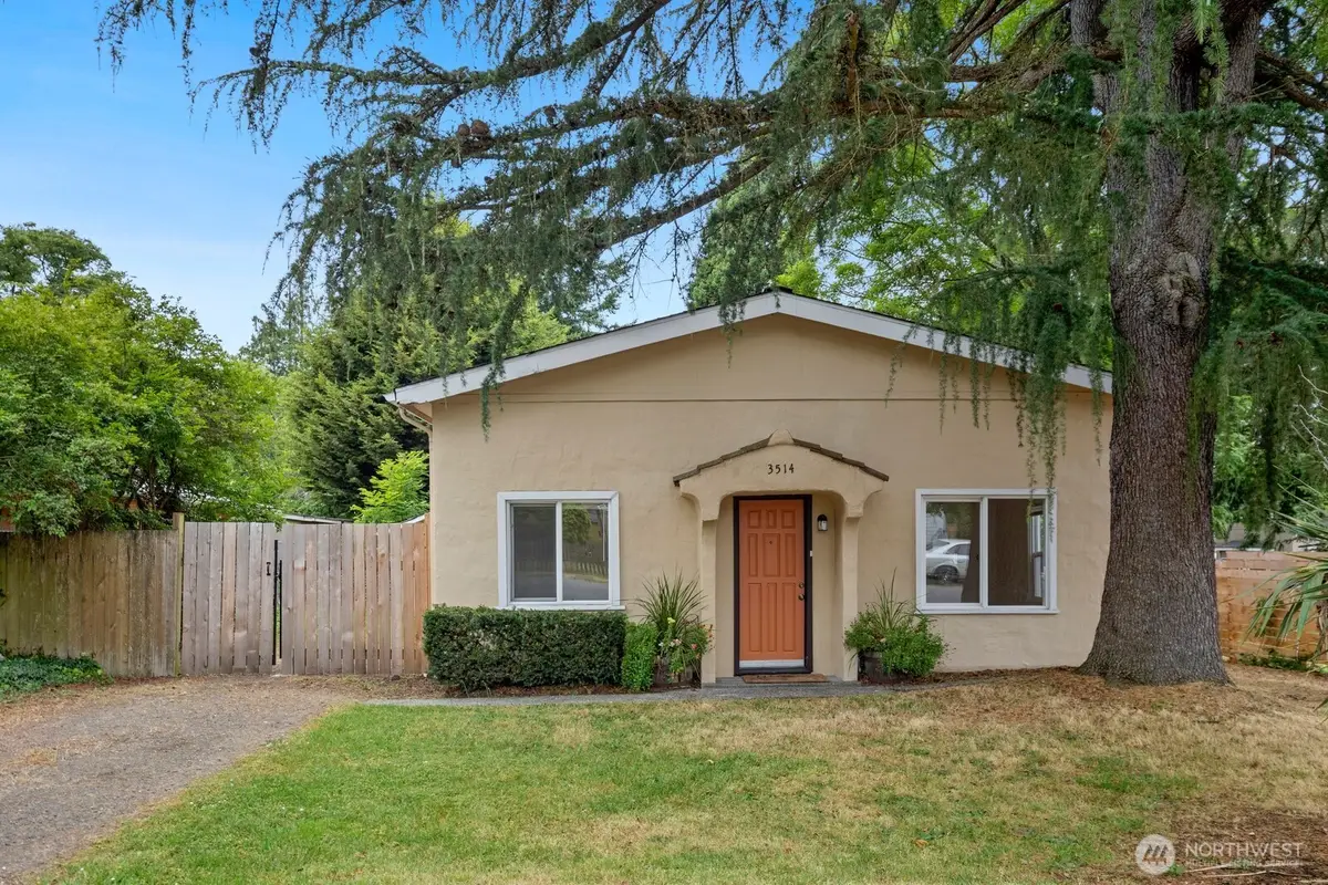 3514 SW 98th St, Seattle, WA 98126 - #1