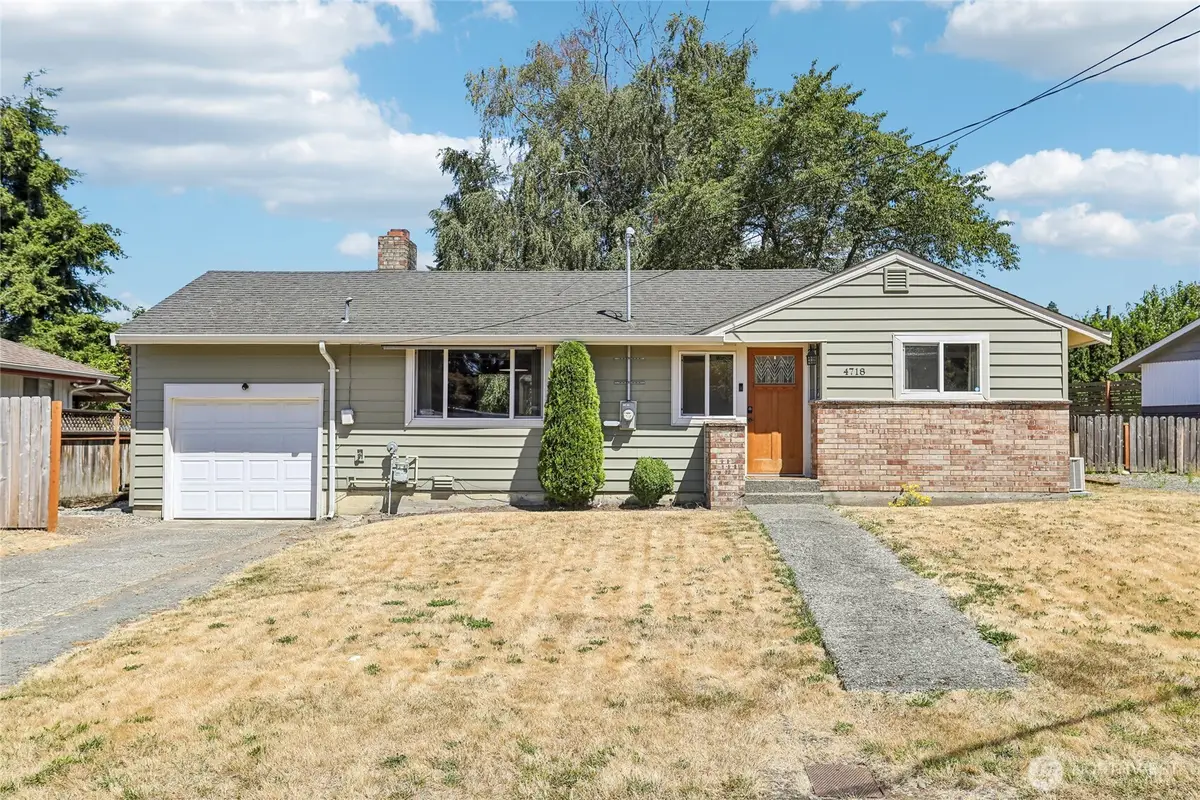 4718 S Victor Street, Seattle, WA 98178 - #1